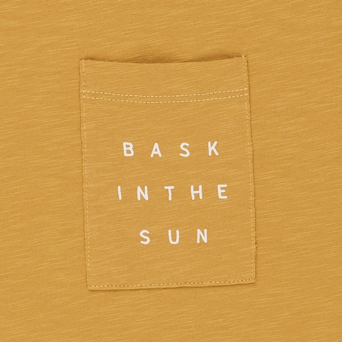 Bask in the sun - T-shirt jaune avec poche