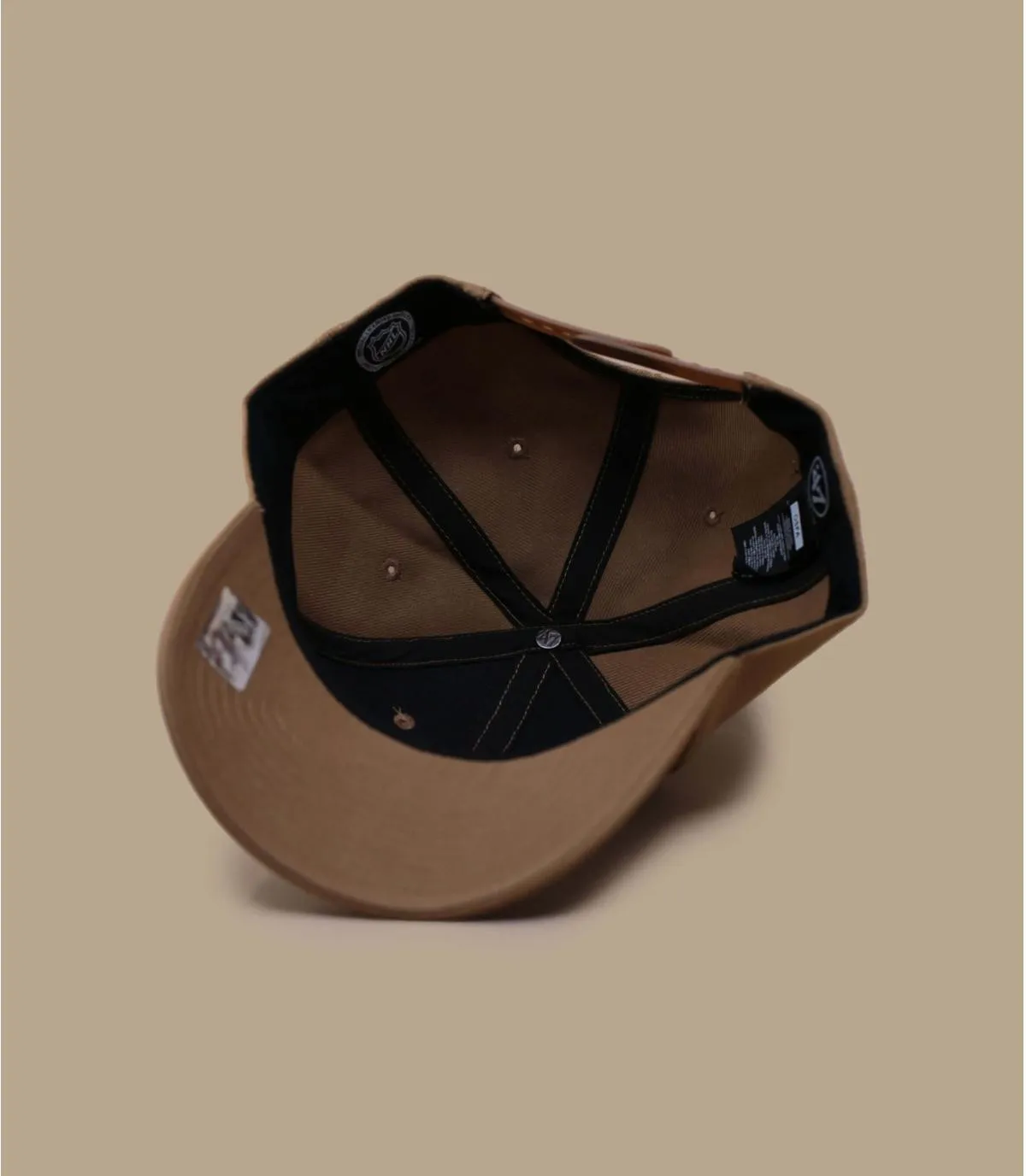 Casquette beige Penguins - MVP Snapback Penguins camel 47 Brand : Headict