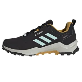 Chaussures Adidas Terrex AX4 Beta COLD.RDY M IF7434 le noir