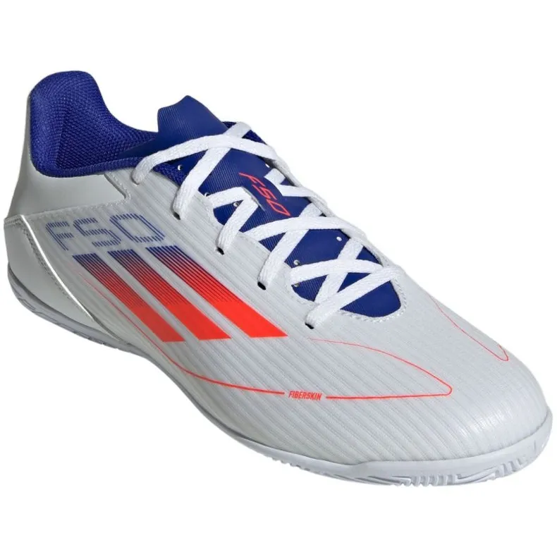 Chaussures de football Adidas F50 Club en IF1345 blanche