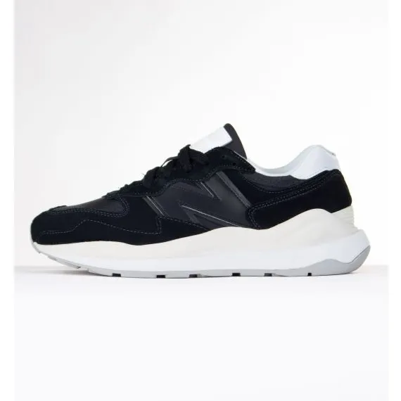 Chaussures New Balance M M5740SLB le noir