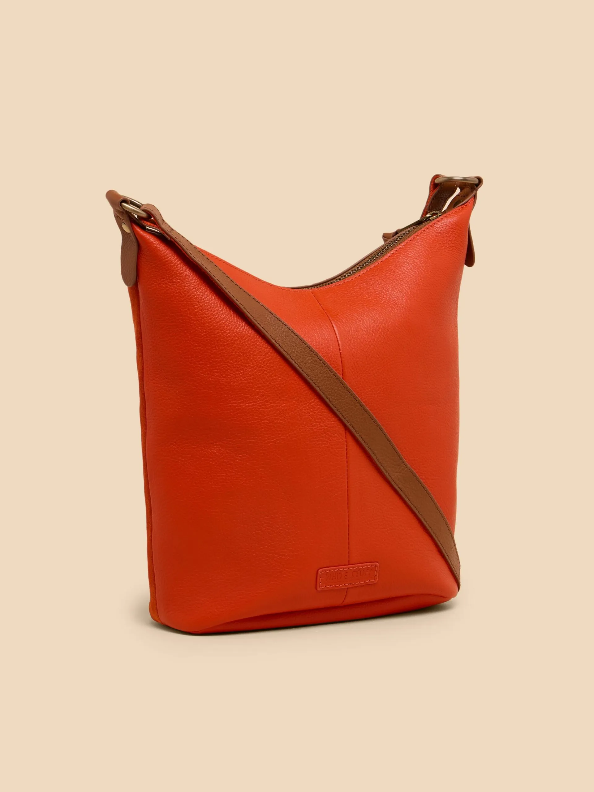 Handtasche Fleur Suede Orange ⋆ Bella Green ⋆ Nachhaltige Mode