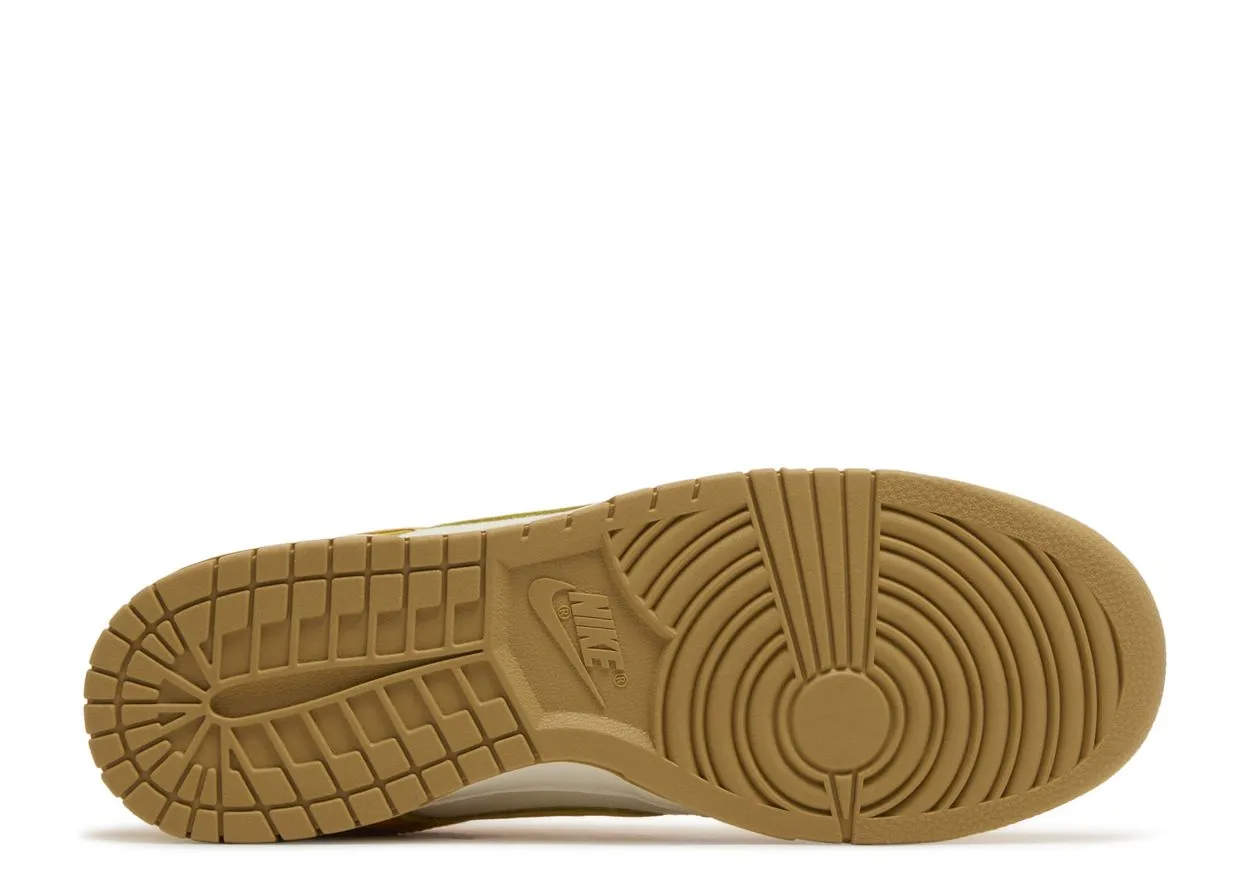 Nike Dunk Low University Gold