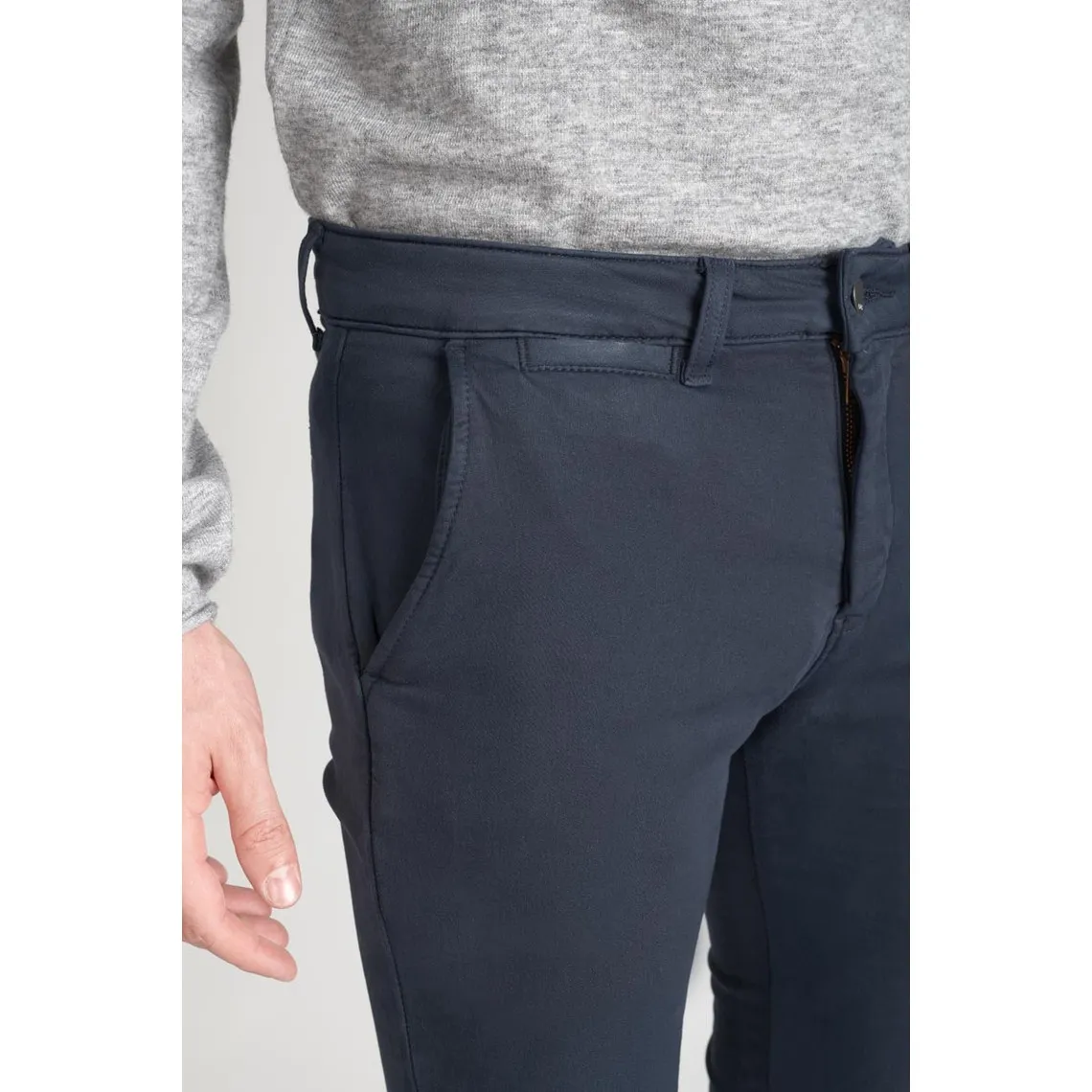 Pantalon chino Jogg Kurt marine blanc en coton | 3 Suisses