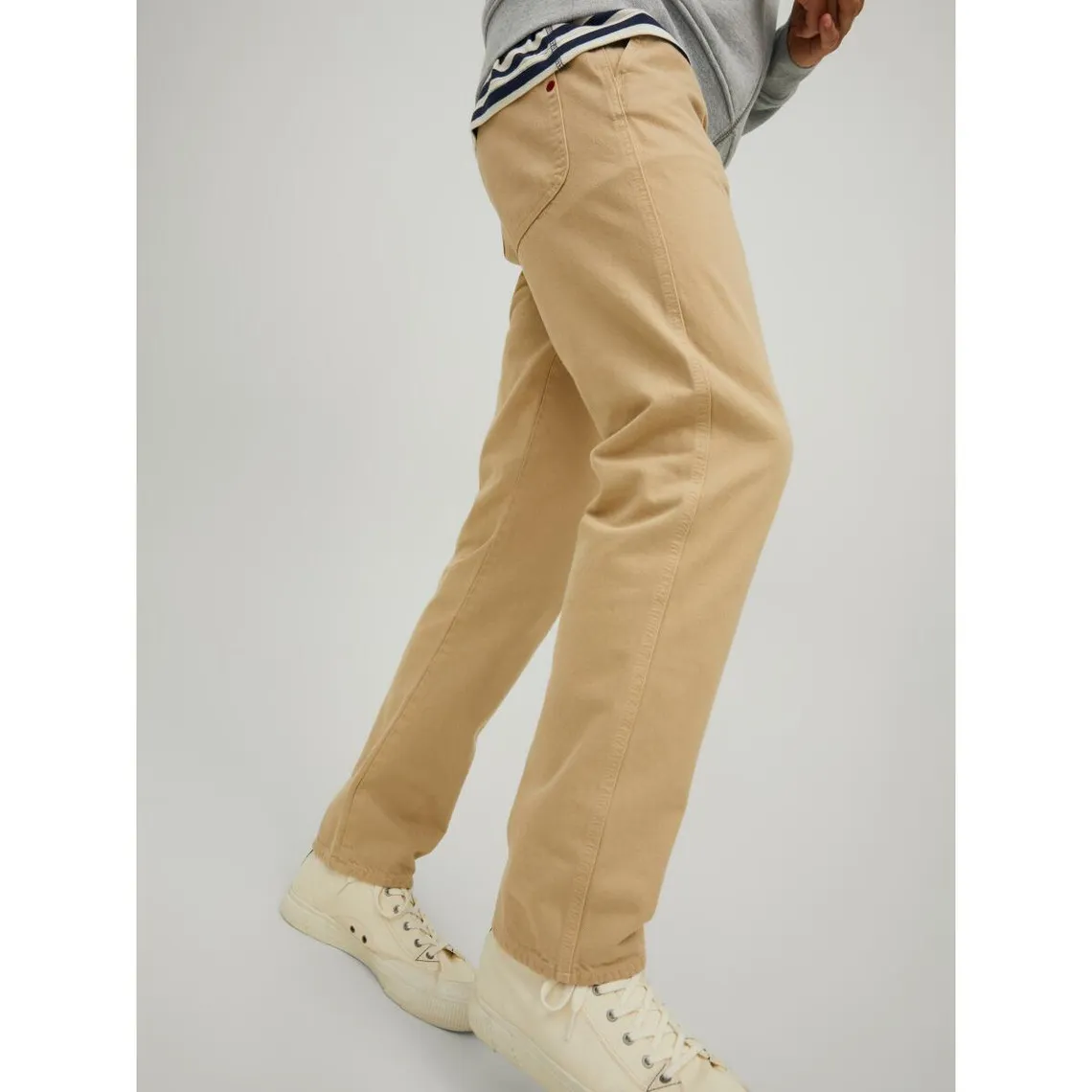 Pantalon chino Loose Fit Gris beige en coton | 3 Suisses