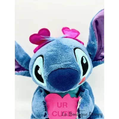 Peluche Stitch Ur Cute Saint Valentin Disney Store coeur rose 30 cm