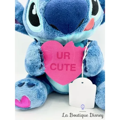 Peluche Stitch Ur Cute Saint Valentin Disney Store coeur rose 30 cm