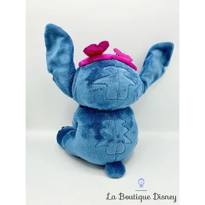 Peluche Stitch Ur Cute Saint Valentin Disney Store coeur rose 30 cm