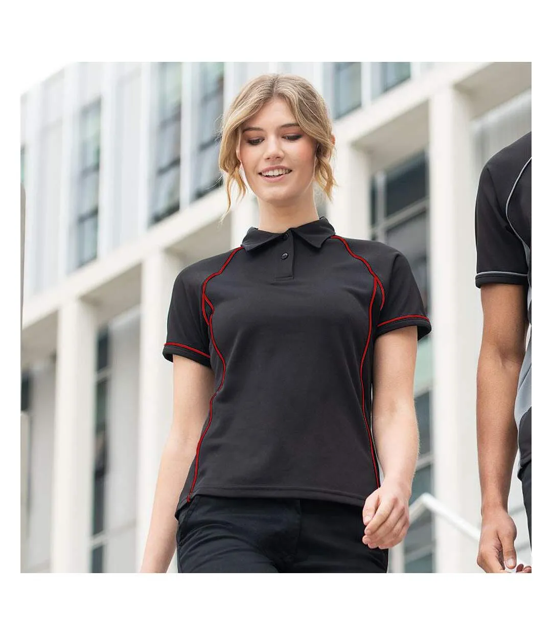 Polo sport femme noir/rouge Finden & Hales