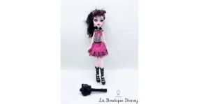 Poupée Monster High Draculaura Photo de classe rose noir