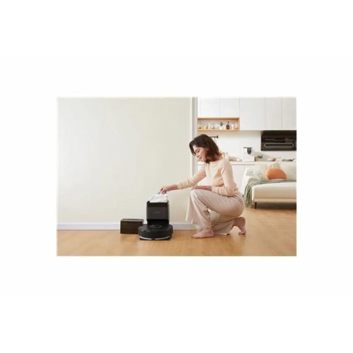 Roborock Q7 Max+ Aspirateur Robot avec station de vidage automatique Noir | 3 Suisses