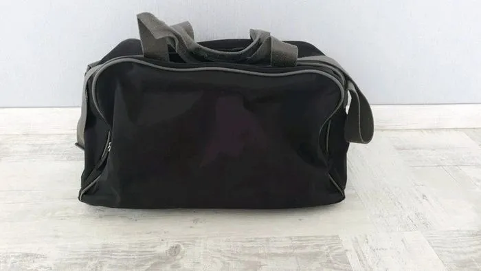 Sac à langer et ses nombreux accessoires (accessoires neuf) - Vertbaudet | Beebs